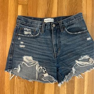 Abercrombie Mid Rise Boyfriend Denim Short
